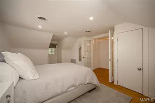 6946 Pershing Ave, University City, MO 63130 - Photo 34