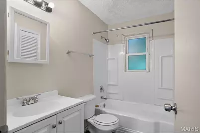 334 Northridge Drive, Saint Louis, MO 63137 - Photo 14