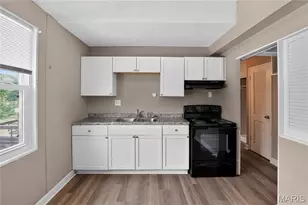 10443 Durness Dr, Saint Louis, MO 63137 - Photo 8