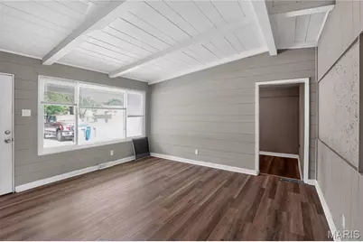 10443 Durness Drive, Saint Louis, MO 63137 - Photo 6