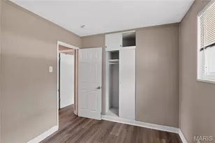 10443 Durness Dr, Saint Louis, MO 63137 - Photo 10