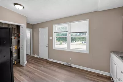 2332 Collett Drive, Saint Louis, MO 63136 - Photo 8