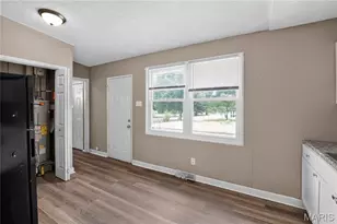 2332 Collett Dr, Saint Louis, MO 63136 - Photo 8