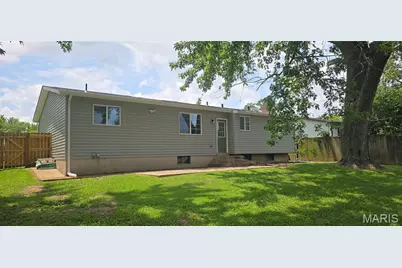 1495 Tahoe Drive, Florissant, MO 63031 - Photo 4