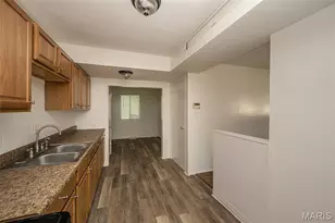 143 Roderick Dr, Saint Louis, MO 63137 - Photo 12