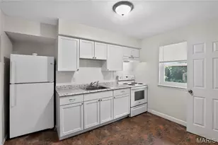 1223 Kimball Ct, Saint Louis, MO 63137 - Photo 8