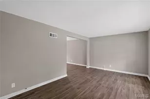 1223 Kimball Ct, Saint Louis, MO 63137 - Photo 4