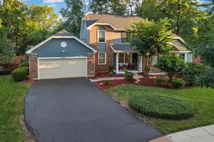 15906 Eagle Chase Ct, Chesterfield, MO 63017 - Photo 4