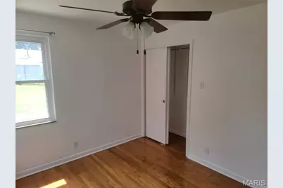 7448 Morganford Road, Saint Louis, MO 63116 - Photo 12