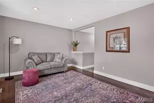 3064 Sedan Dr, Saint Louis, MO 63125 - Photo 2