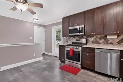 3064 Sedan Drive, Saint Louis, MO 63125 - Photo 14