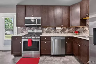 3064 Sedan Drive, Saint Louis, MO 63125 - Photo 12