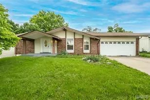3726 Briargrove Dr, Florissant, MO 63031 - Photo 2