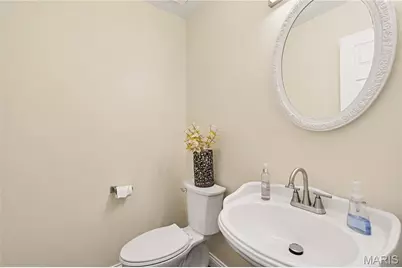 22 Normandy Drive, Lake Saint Louis, MO 63367 - Photo 16