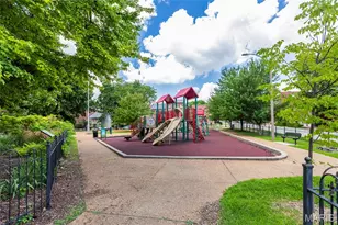 2106 S 8th St, Saint Louis, MO 63104 - Photo 20