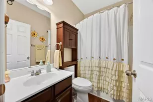 406 Country Stone Dr, Lake Saint Louis, MO 63367 - Photo 8