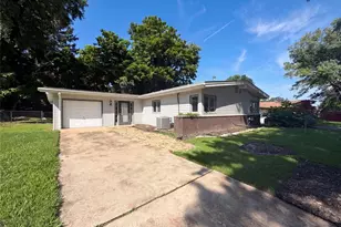 30 Graeler Dr, Saint Louis, MO 63146 - Photo 14