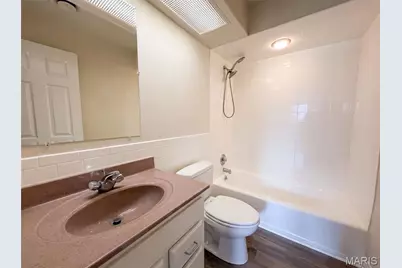 30 Graeler Drive, Saint Louis, MO 63146 - Photo 12