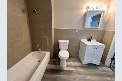 720 Beardsley Court, Saint Louis, MO 63135 - Photo 12