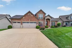 2218 Homefield Grove Dr, O'Fallon, MO 63366 - Photo 4