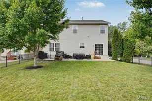 1001 Harmony Lake Pkwy, Saint Peters, MO 63376 - Photo 22