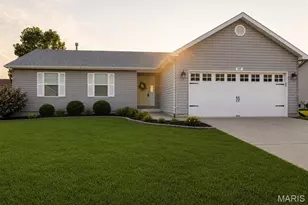 117 Falcons Crest Dr, Wright City, MO 63390 - Photo 1