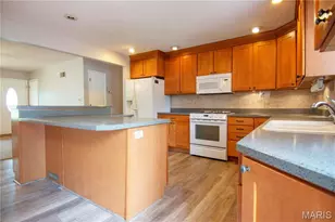 4001 High Aire, Saint Louis, MO 63125 - Photo 8