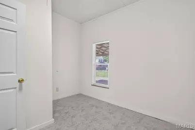108 N White Oak Street, Desloge, MO 63601 - Photo 16