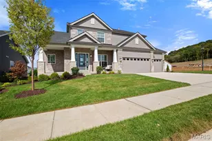 201 Gauntlet Ln, Eureka, MO 63025 - Photo 1