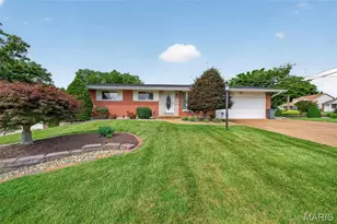 772 Peace Haven Dr, Saint Louis, MO 63125 - Photo 1