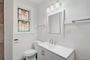 3850 Kingsland Ct, Saint Louis, MO 63116 - Photo 14