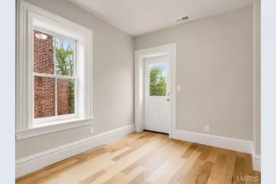 2329 Hickory Street, Saint Louis, MO 63104 - Photo 12