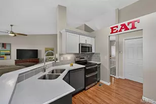 18 Farnsworth Ct, O'Fallon, MO 63368 - Photo 12