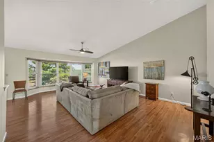 18 Farnsworth Ct, O'Fallon, MO 63368 - Photo 2