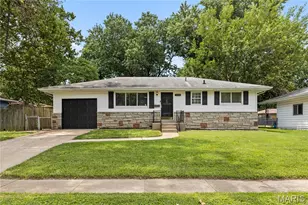 1695 Marshall Ct, Florissant, MO 63031 - Photo 1