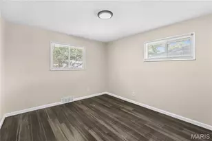 1695 Marshall Ct, Florissant, MO 63031 - Photo 12