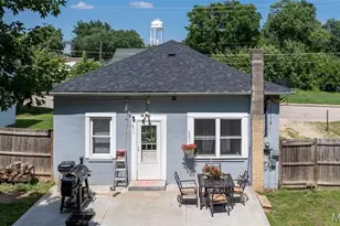 239 Center St, Sullivan, MO 63080 - Photo 1