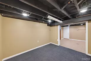 649 Rochester Dr, Mehlville, MO 63125 - Photo 42