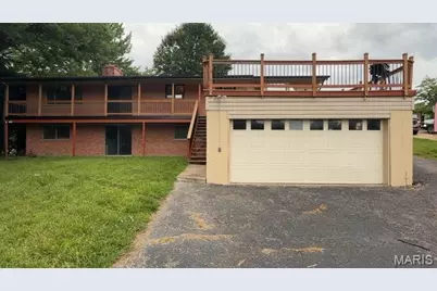 225 Day Drive, Ferguson, MO 63135 - Photo 2