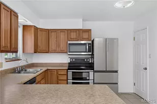 5421 Valleyside Ln, Saint Louis, MO 63128 - Photo 20