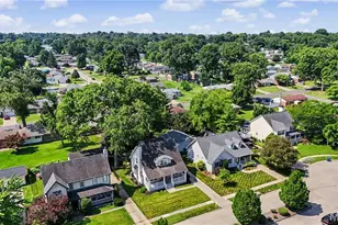 330 Reighley Pl, Florissant, MO 63031 - Photo 2