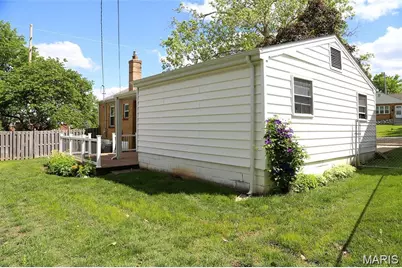 10501 Saint Michael Lane, Saint Ann, MO 63074 - Photo 28