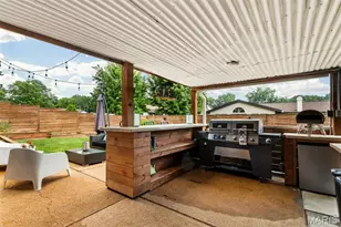 2126 England Town Rd, Oakville, MO 63129 - Photo 64