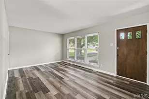 850 Campion Ln, Florissant, MO 63031 - Photo 2