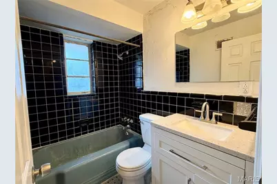 3740 Park Crest Drive, Saint Louis, MO 63125 - Photo 6