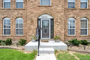 2933 Willow Mound Ln, Florissant, MO 63031 - Photo 2