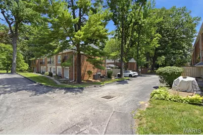 13423 Forestlac Drive, Chesterfield, MO 63141 - Photo 34