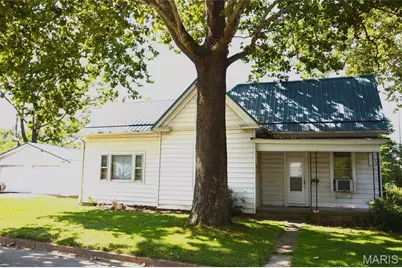 602 Moore Street, Farmington, MO 63640 - Photo 2