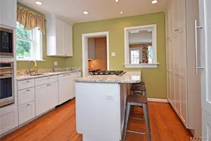 51 Webster Acres, Webster Groves, MO 63119 - Photo 6