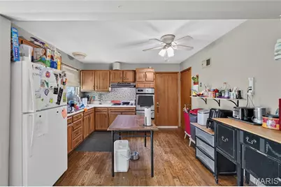 10500 Toelle Lane, Saint Louis, MO 63137 - Photo 22